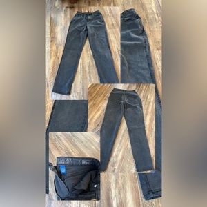 Arizona Black Jeans